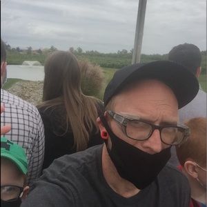 Meet your Posher, Daniel